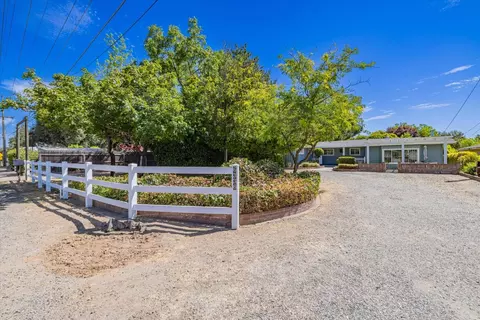 Exterior - 6336 Beech Ave, Orangevale, CA 95662 photo 7 of 19
