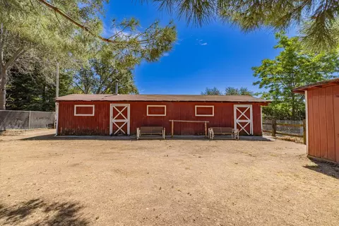 Exterior - 6336 Beech Ave, Orangevale, CA 95662 photo 13 of 19