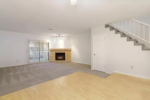 Living - 291 Leveland Ln #B, Modesto, CA 95350 photo 2 of 2