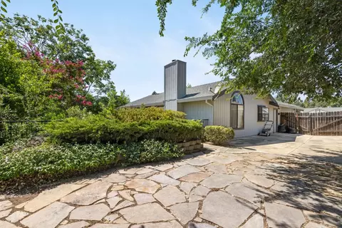 Exterior - 8106 Warmuth Ct, Antelope, CA 95843 photo 5 of 8