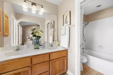 Bath - 8106 Warmuth Ct, Antelope, CA 95843 photo 5 of 6