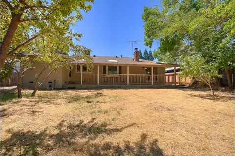 Exterior - 2216 Gunn Rd, Carmichael, CA 95608 photo 10 of 11