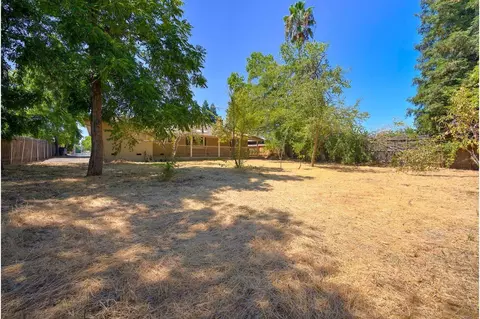 Exterior - 2216 Gunn Rd, Carmichael, CA 95608 photo 8 of 11