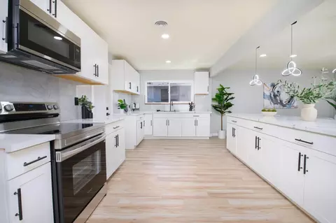 Kitchen - 2013 Wildwood Dr, Modesto, CA 95350 photo 1 of 3