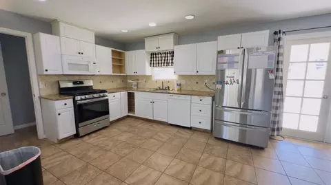 2310 Miller Ave, Modesto, CA 95354 photo 4