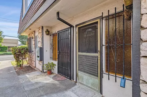 14283 Doolittle Dr, San Leandro, CA 94577 photo 4
