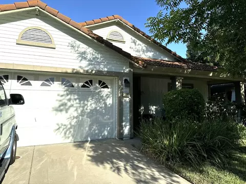 2207 Bluejay Way, Lodi, CA 95240 photo 1