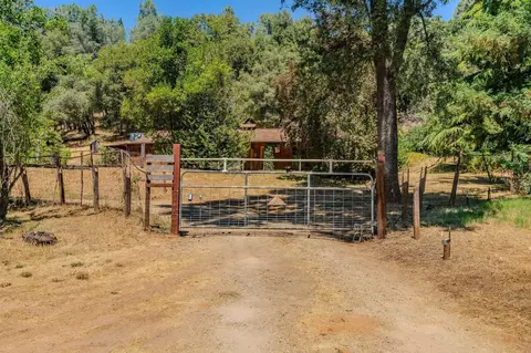 18135 Climax Rd, Jackson, CA 95642 photo 3