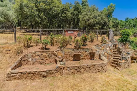 18135 Climax Rd, Jackson, CA 95642 photo 9