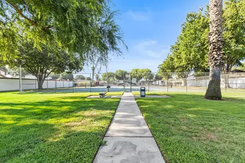 300 Avila Ct, Modesto, CA 95354 photo 27