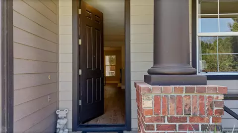 Entry Way - 559 Glenbriar Cir, Tracy, CA 95377 photo 1 of 4
