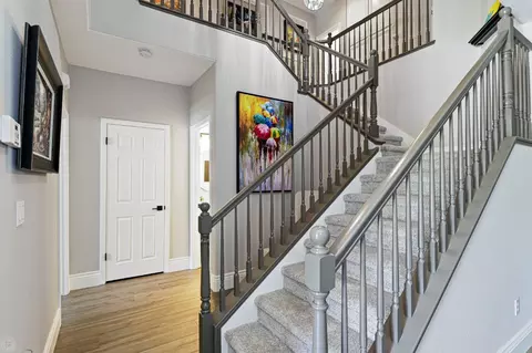 Entry Way - 559 Glenbriar Cir, Tracy, CA 95377 photo 4 of 4
