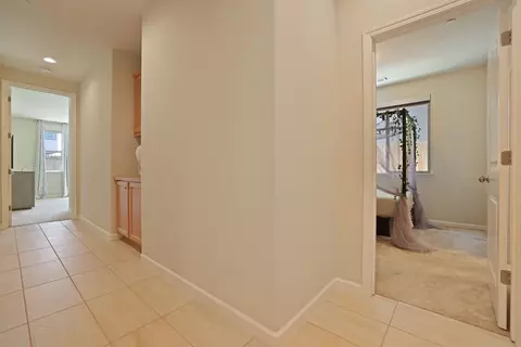 Entry Way - 1604 Endeavor Way, Modesto, CA 95356 photo 7 of 8