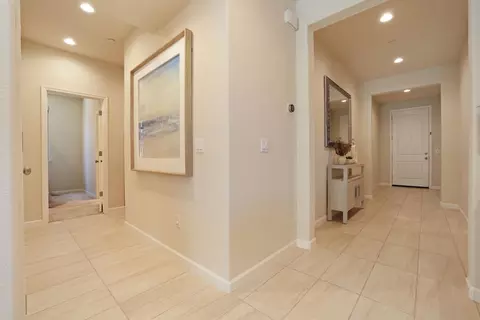 Entry Way - 1604 Endeavor Way, Modesto, CA 95356 photo 4 of 8