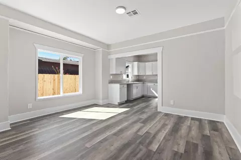 719 3rd St, Modesto, CA 95351 photo 9