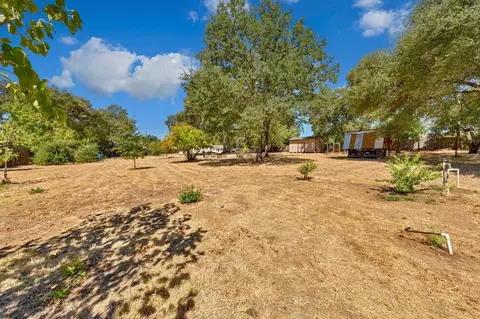 Exterior - 4520 Live Oak St, Carmichael, CA 95608 photo 15 of 21