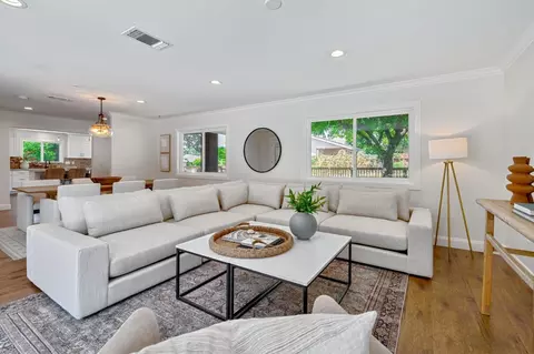 Living - 4520 Live Oak St, Carmichael, CA 95608 photo 1 of 2