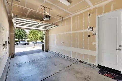 1832 Giardino Way, Modesto, CA 95355 photo 12
