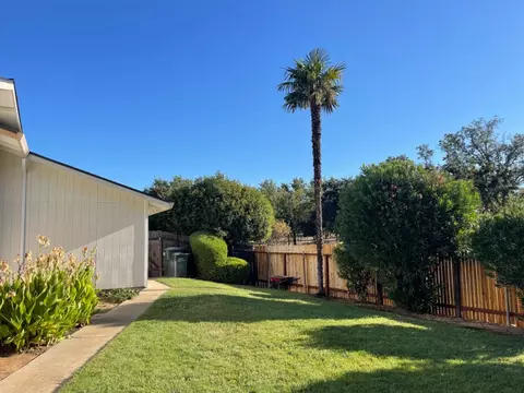5901 Adana Cir, Carmichael, CA 95608 photo 24