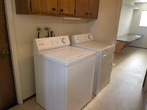5901 Adana Cir, Carmichael, CA 95608 photo 23