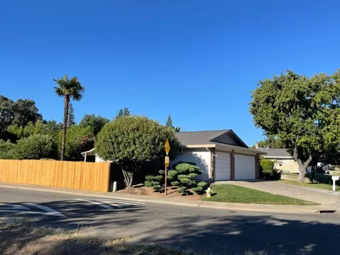 5901 Adana Cir, Carmichael, CA 95608 photo 35