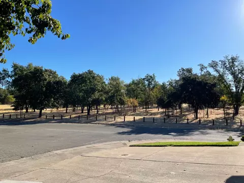 5901 Adana Cir, Carmichael, CA 95608 photo 33