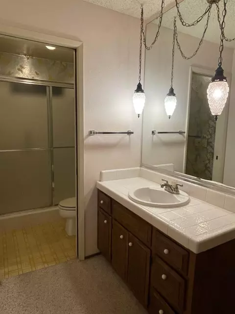 5901 Adana Cir, Carmichael, CA 95608 photo 17
