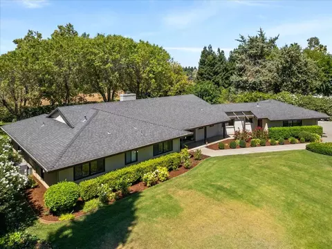 991 Washington St, Willows, CA 95988 photo 2