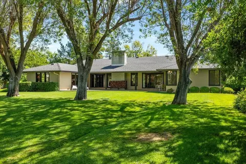 991 Washington St, Willows, CA 95988 photo 3