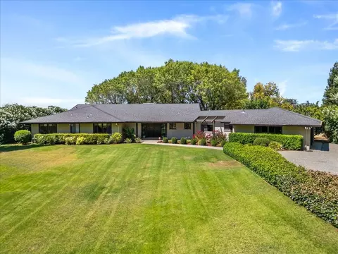 991 Washington St, Willows, CA 95988 photo 1