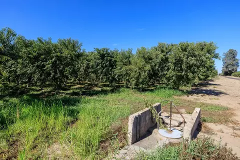 5201 N Tully Rd, Turlock, CA 95382 photo 19