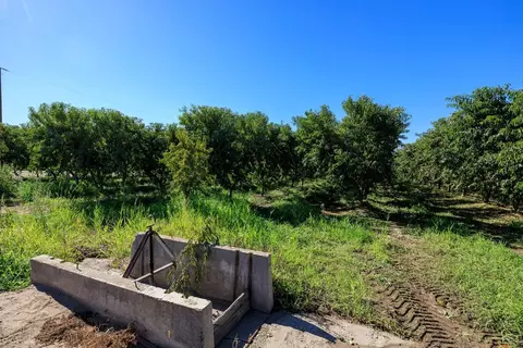 5201 N Tully Rd, Turlock, CA 95382 photo 3