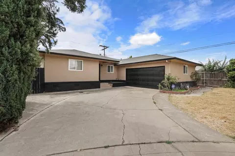 818 Kimberly Dr, Lodi, CA 95240 photo 1