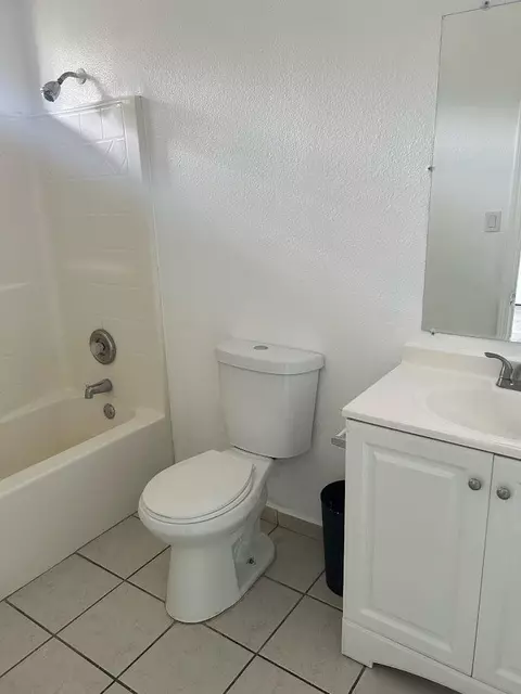 Bath - 849 W Lombardo Ave, Modesto, CA 95351 photo 1 of 10