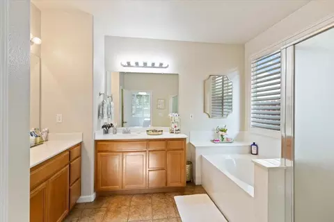 Other - 1725 Cocomo Pl, Manteca, CA 95337 photo 7 of 11