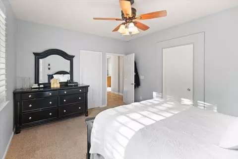 Bedroom - 1725 Cocomo Pl, Manteca, CA 95337 photo 2 of 2