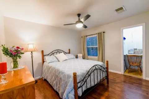 Bedroom - 262 E 23rd St, Merced, CA 95340 photo 1 of 4