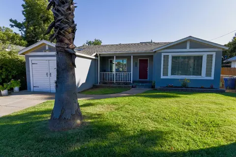 Exterior - 262 E 23rd St, Merced, CA 95340 photo 8 of 14