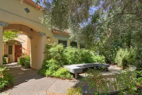 Exterior - 2324 Shenandoah Pl, Davis, CA 95616 photo 2 of 47