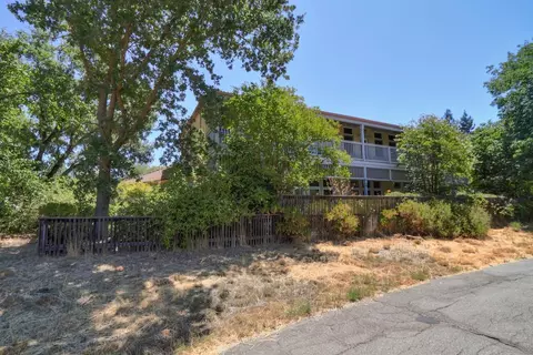 Exterior - 2324 Shenandoah Pl, Davis, CA 95616 photo 46 of 47
