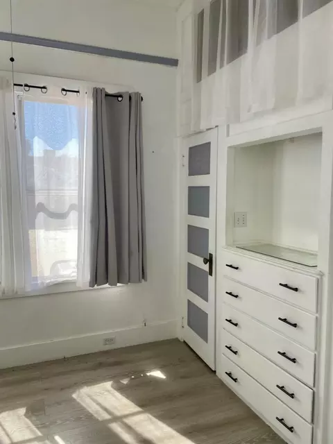 Bedroom - 313 E St, Waterford, CA 95386 photo 4 of 5
