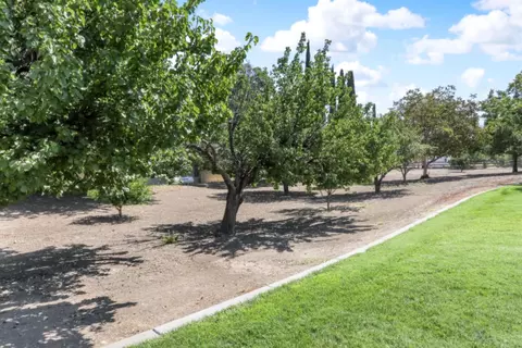 Exterior - 34776 Brichetto Ct, Tracy, CA 95377 photo 19 of 20