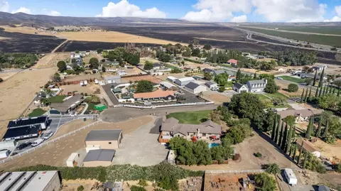 View/Area - 34776 Brichetto Ct, Tracy, CA 95377 photo 5 of 13