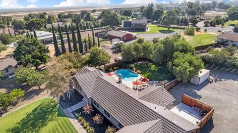 View/Area - 34776 Brichetto Ct, Tracy, CA 95377 photo 7 of 13