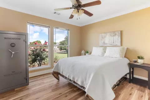 Bedroom - 34776 Brichetto Ct, Tracy, CA 95377 photo 1 of 3
