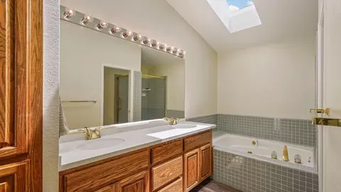 1109 Copper Lantern Ct, Modesto, CA 95355 photo 29