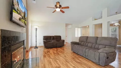 1109 Copper Lantern Ct, Modesto, CA 95355 photo 8