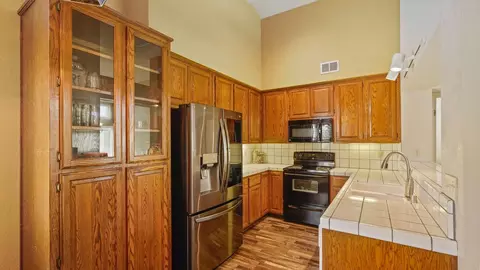 1109 Copper Lantern Ct, Modesto, CA 95355 photo 14