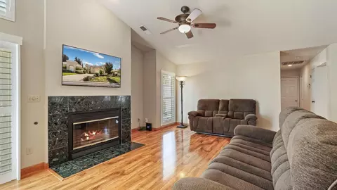 1109 Copper Lantern Ct, Modesto, CA 95355 photo 7