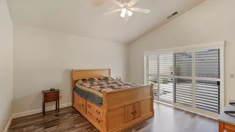 1109 Copper Lantern Ct, Modesto, CA 95355 photo 25